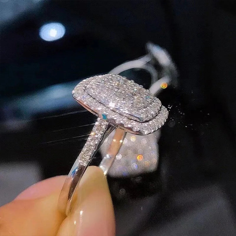 Huitan Bling Bling Cubic Zirconia Rings for Women Fashion Square Shaped Luxury Female Accessories Party Versatile Trendy Jewelry